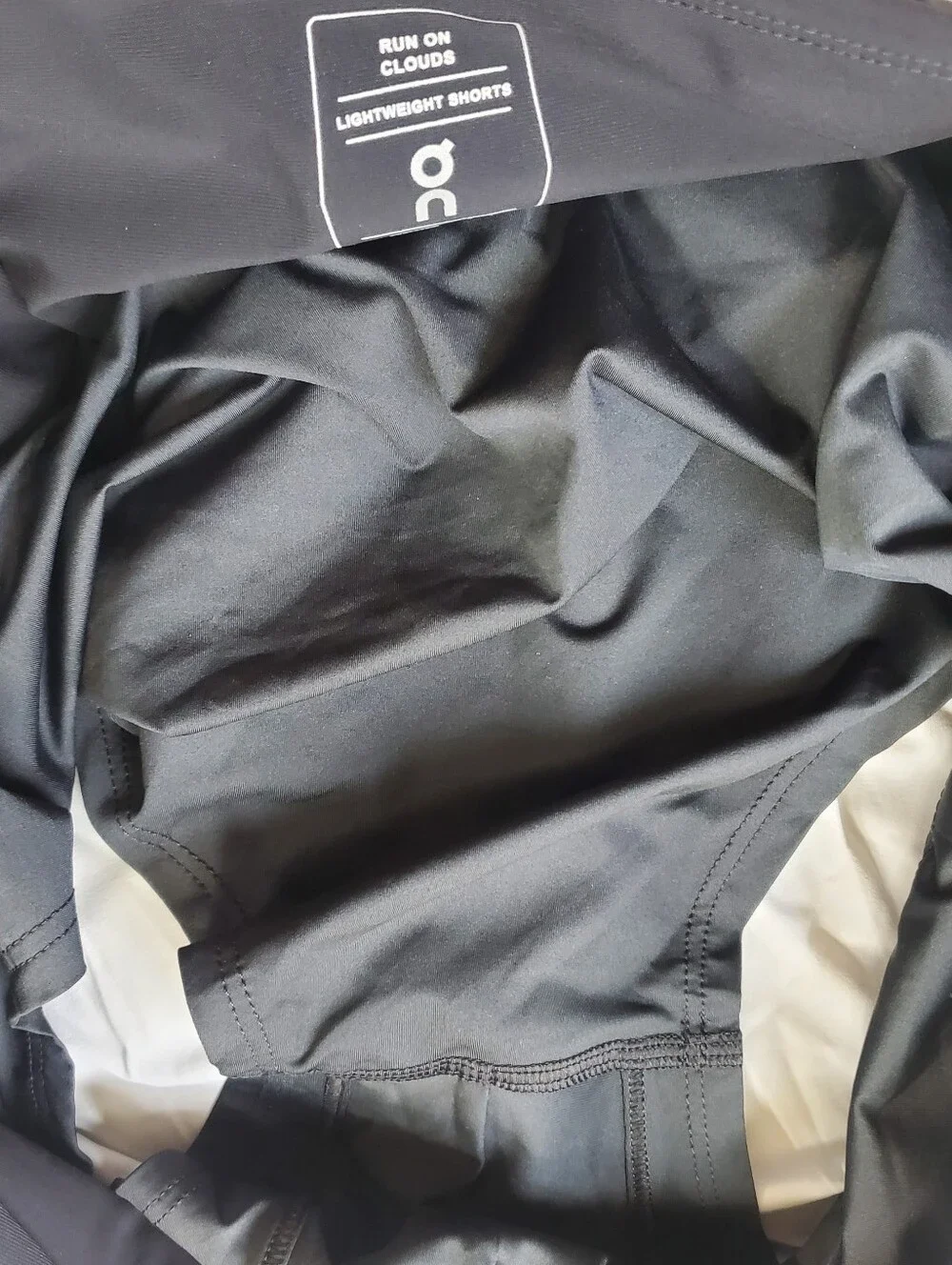 On Running Lightweight Running‎ Shorts
